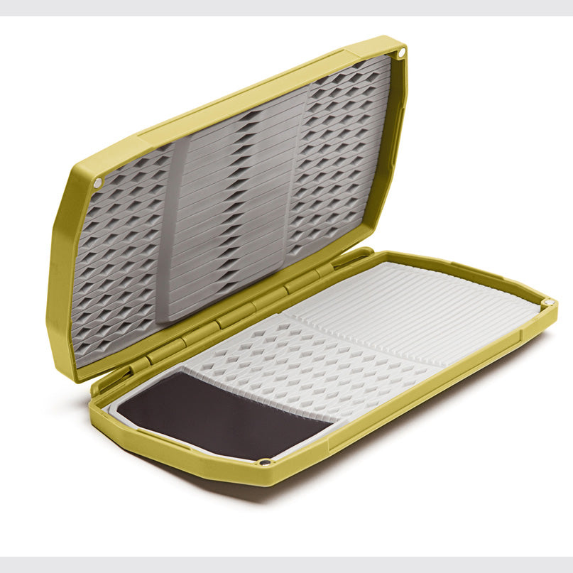 Umpqua UPG LT High Weekender Fly Box - Sportinglife Turangi