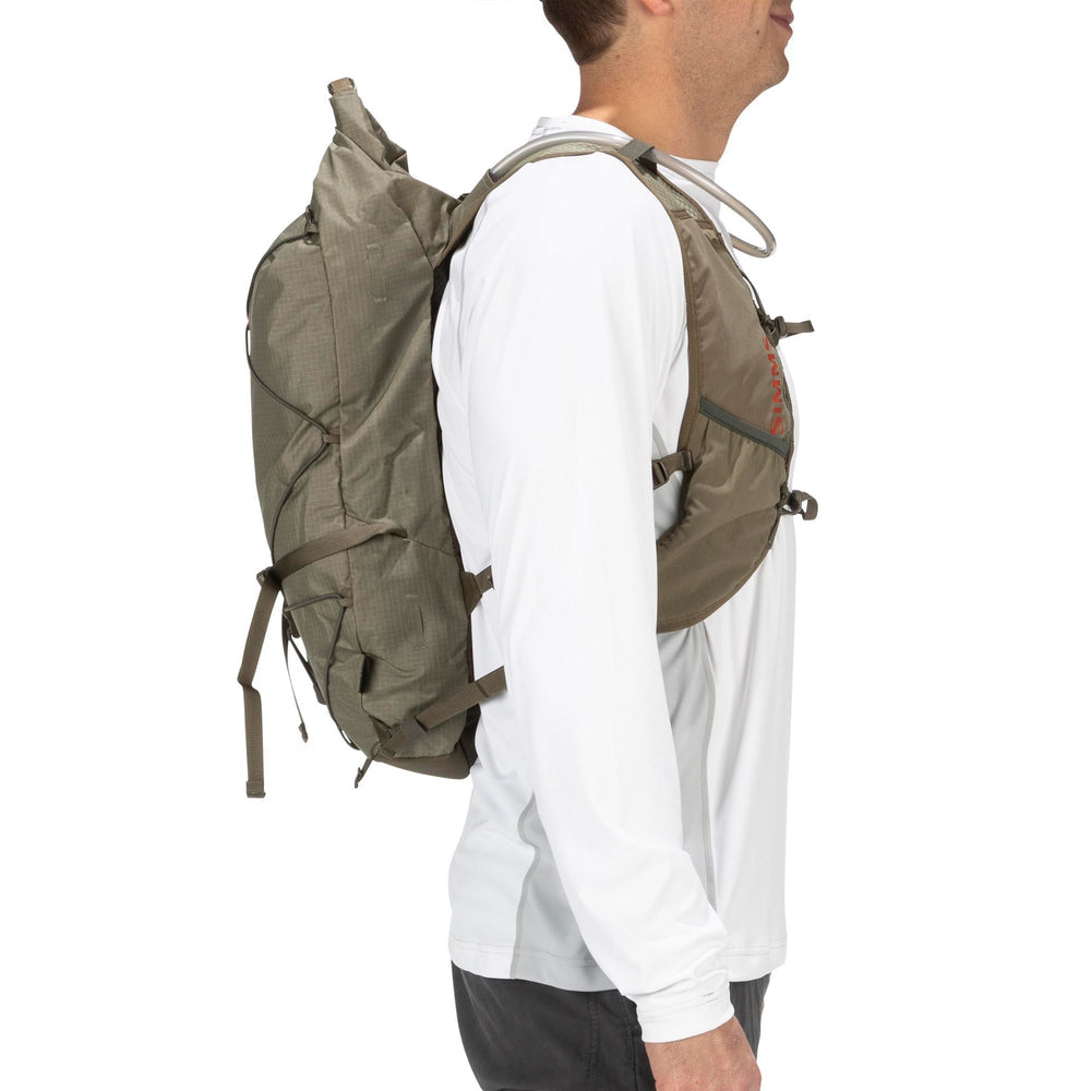 Simms Flyweight Vest Pack - Sportinglife Turangi