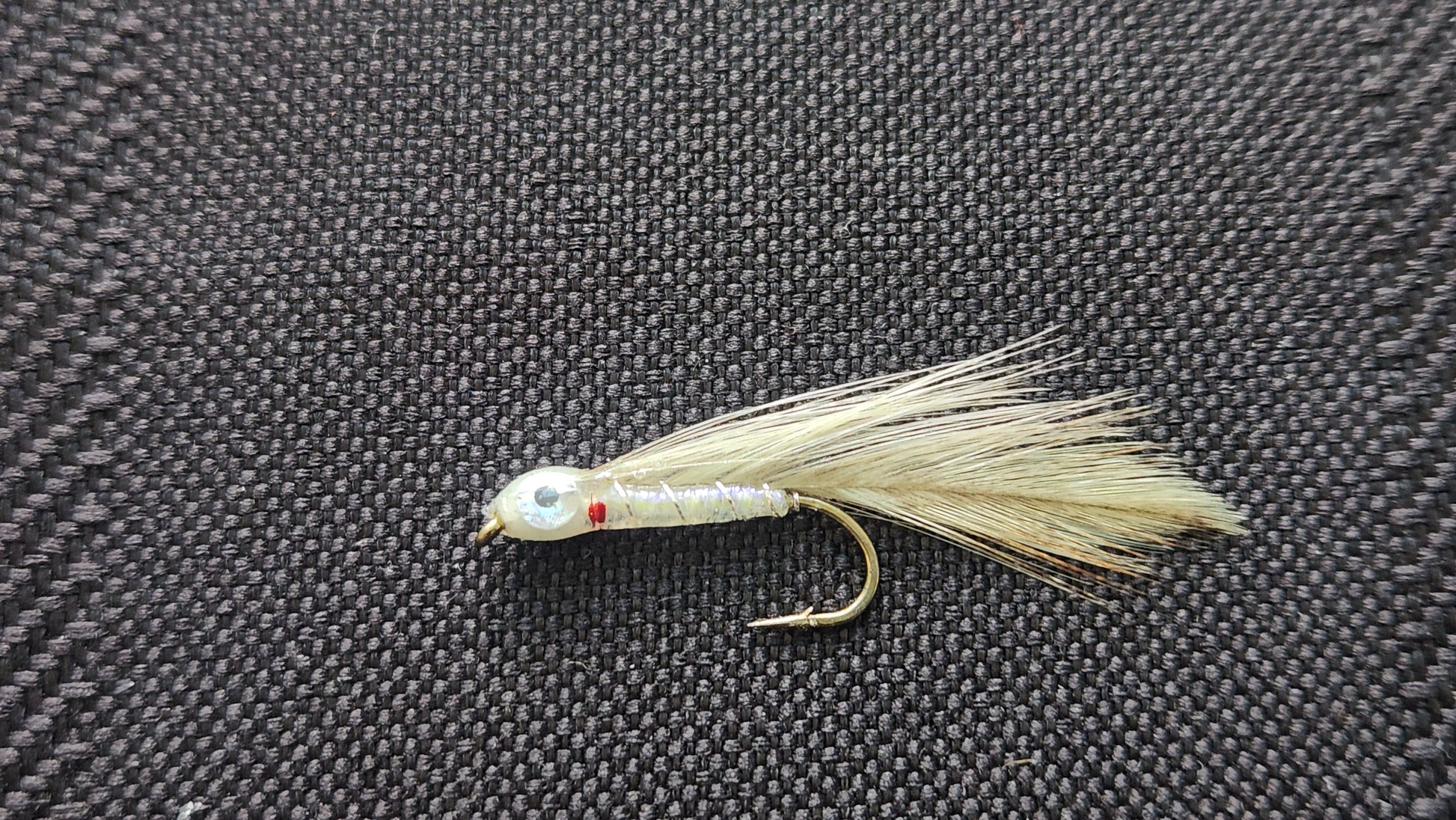 Pat Swift Flies - Epoxy Mini Slimy Ghost #10 Auckland Store Online - Sportinglife Turangi 